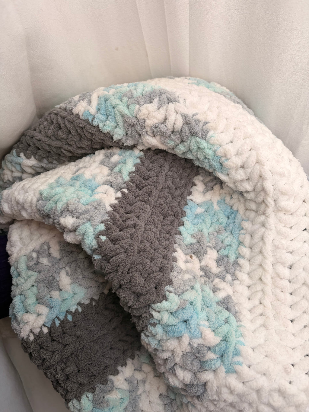Chunky Crochet Single Blanket